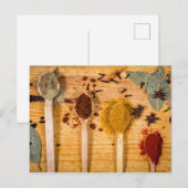 Gewürze auf Löffeln Postkarte (Vorne/Hinten)
