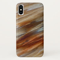 Gezacktes versteinertes Holz