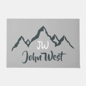 Gezeichnet Bergkette personalisierbare Monogramm Fußmatte (Vorderseite)