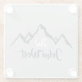 Gezeichnet Bergkette personalisierbare Monogramm Glasuntersetzer (Rückseite)