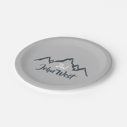 Gezeichnet Bergkette personalisierbare Monogramm Pappteller (Schrägansicht)