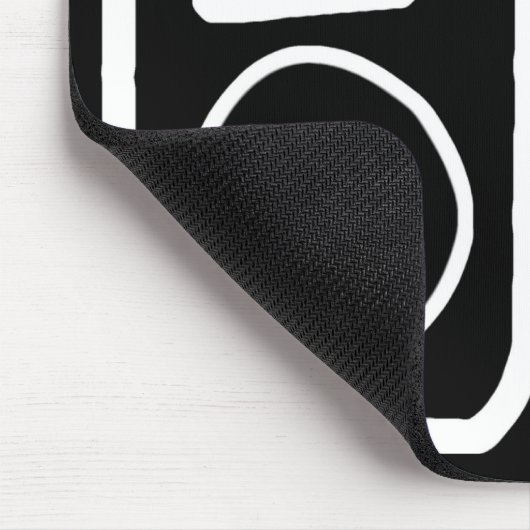 Gezeichnetes iPod schwarzes Mousepad (Ecke)