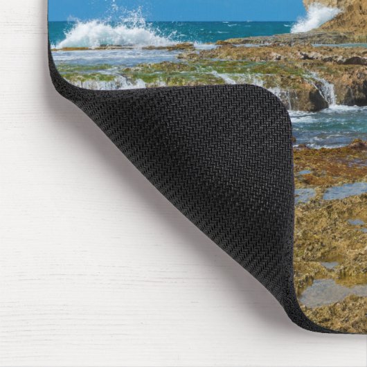 Gezeitenbecken und Felskeile von Punta Las Tunas Mousepad (Ecke)