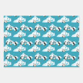 Gezinkte Pinguine Weihnachtsblumenmuster Geschenkpapier Set (Vorderseite)