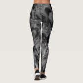 gezogene Quadrate, schwarz-graue Pinselstriche Leggings (Rückseite)