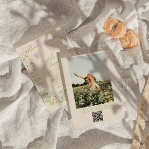 Gezogener grüner rosa Bogen floraler Foto-QR-Code Einladung