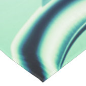 Gezwirnte, grünlich blaue Formen, schimmernde Zyan Tischdecke (Schrägansicht)