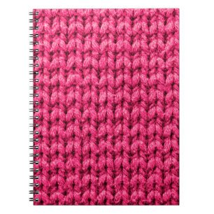 Gezwirnter rosa Hintergrund. Garnstruktur. Vertika Notizblock