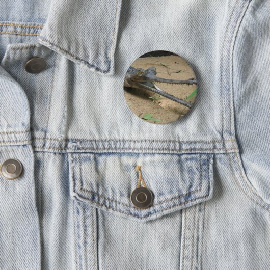 Gharial Button (Beispiel)