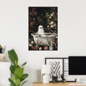 Ghost Bathtub Floral Portrait, Dark Academia Poster (Heimbüro)