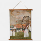 Ghost Fair Wandteppich Mit Holzrahmen (Vorderseite)