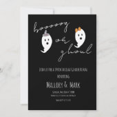 Ghost Ghoul Halloween Gender Reveal Party Black Einladung (Vorderseite)