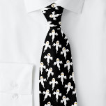 Ghost Halloween Black und White Krawatte<br><div class="desc">Viele kleine,  spöttische weiße Geister auf schwarzem Hintergrund. Besonders lustig zu Halloween. Originelle Kunst von Nic Squirrell.</div>