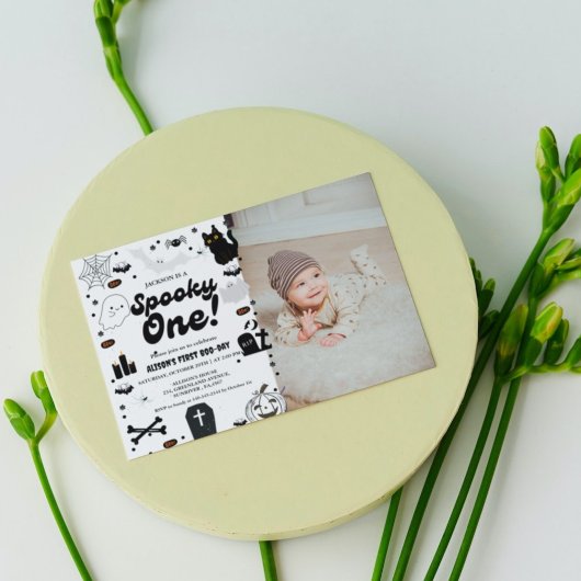 Ghost Halloween Spooky ein erster Geburtstag Einladung