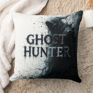 Ghost Hunter Skull Kissen