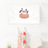 Ghost Kitty in einem Kürbis Klassischer T - Shirt Banner (Insitu)
