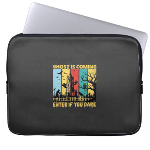 Ghost kommt Halloween Spukhaus Hexe Eule_ Laptopschutzhülle