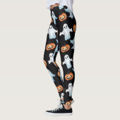 Ghost-Party in Schwarz Leggings (Links)