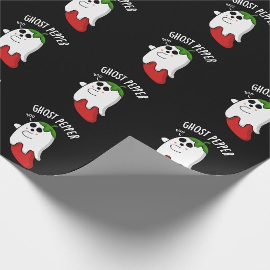 Ghost Pepper Funny Chili Pun Dark BG Geschenkpapier (Ecke)