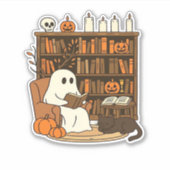 Ghost Reading in Cosy Halloween Library Classic T- Aufkleber (Vorderseite)