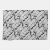 Ghost-Rose Klettern eines Kettenverbindungszauns N Handtuch (Horizontal)