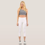 Ghost White Solid Color Capri Leggings<br><div class="desc">Moderne Farben in weißer Farbe.</div>