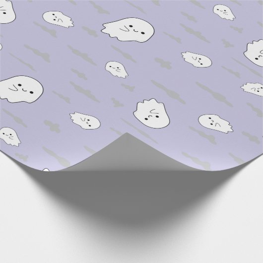 Ghosts and Clouds Halloween Gift Wrapping Paper Geschenkpapier (Ecke)