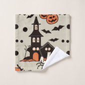 Ghoulische Ansammlungen: Halloween-Handtuch-Set Badhandtuch Set (Waschlappen)