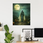 Ghoulish Figure in Moonlight Poster (Heimbüro)