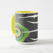 Ghoulishly Fun Zombie Pun Scratched Tasse (Vorderseite Links)