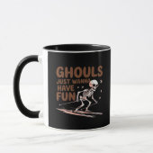 Ghouls haben nur Spaß zu Halloween und Herbst Tasse (Links)
