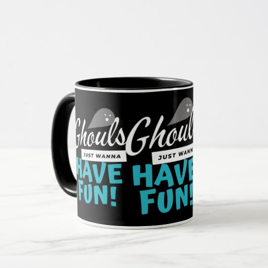 Ghouls just wanna haben Spaß Basic Vibes Tasse (Vorderseite Links)