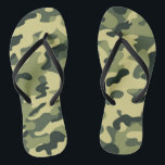 GI Camouflage Military Celebration Party Badesandalen<br><div class="desc">Tragen Sie diese Tarnung Soldaten Party Flip Flops zu Ihrem nächsten Geburtstag,  Soldaten feiern oder GI JOE Themenparty! Macht fabelhafte Gastgeschenke. Erhältlich in allen Größen,  für jedes Alter,  für jeden Geschmack! Suchen Sie andere lustige Ideen,  die alle Teil der GI Camouflage Kollektion sind.</div>