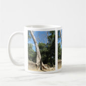 Giant Banyan Tree ... Ta Prohm Temple, Kambodscha Kaffeetasse (Links)