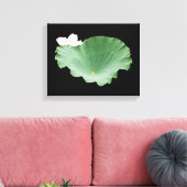 Giant Lotus Leaf mit Bloom Leinwanddruck (Insitu (Wohnzimmer))