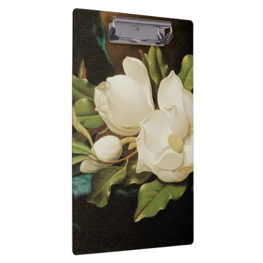 Giant Magnolias auf einem blauen Samttuch von MJ H Klemmbrett (Rechts)