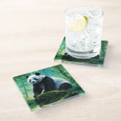 Giant Panda im Bamboo-Wald Glasuntersetzer (Schrägansicht)