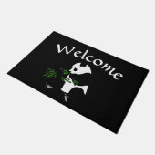 Giant Panda isst Bamboo Black Fußmatte (Schrägansicht)