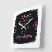 Gib deine Träume nicht auf! Quadratische Wanduhr (Winkel)