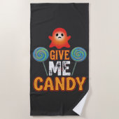 Gib mir Candy Halloween Geist_1 Strandtuch (Vorderseite)