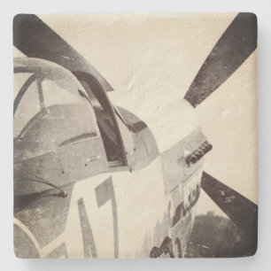 Gib niemals das Kampfflugzeug auf Steinuntersetzer