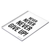 Gib niemals Winston Churchill Motivierend auf Notizblock (Linke Seite)