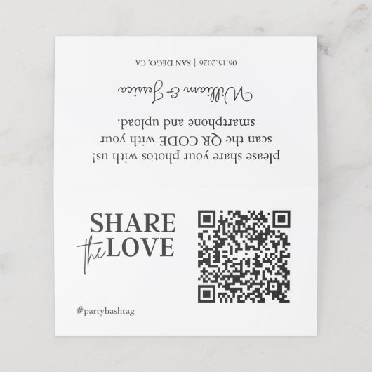 Gibt den QR-Code der Liebe Wedding Fotos weiter Treuekarte (Außenseite Aufgefaltet)