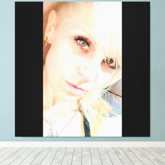 Gidget Leinwanddruck (Insitu (Holzboden))