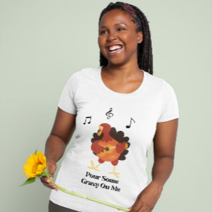 Gießen Sie mir etwas Gravur. T-Shirt