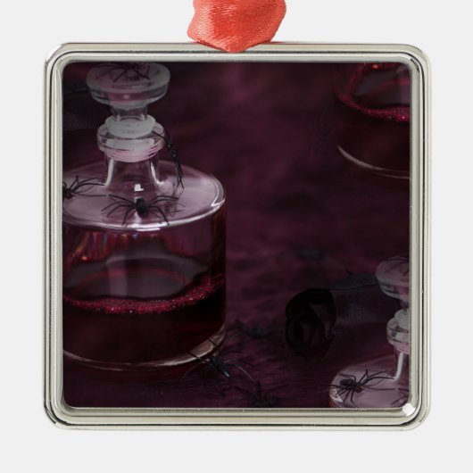 Gifthalloween Ornament Aus Metall (Vorne)