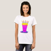 Gigant Pink Birthday Cake T-Shirt (Vorne ganz)