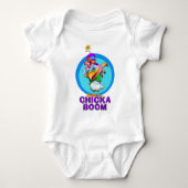 GiggleBellies Chickaboom das Huhn Baby Strampler (Vorderseite)