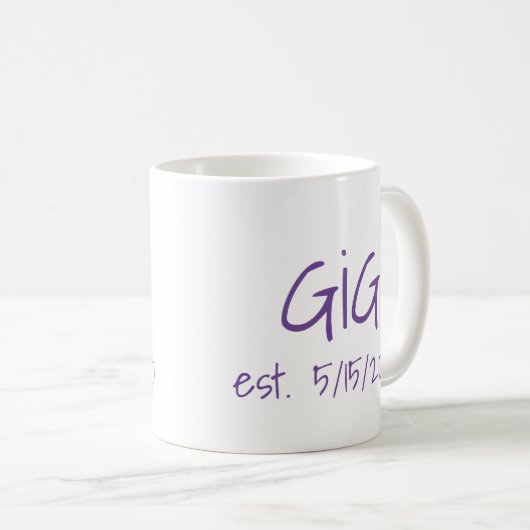 Gigi-Datum Kaffeetasse (VorderseiteRechts)