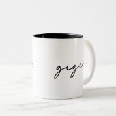 Gigi Est 20XX Mug – Personalized Grandma Gift Zweifarbige Tasse (VorderseiteRechts)